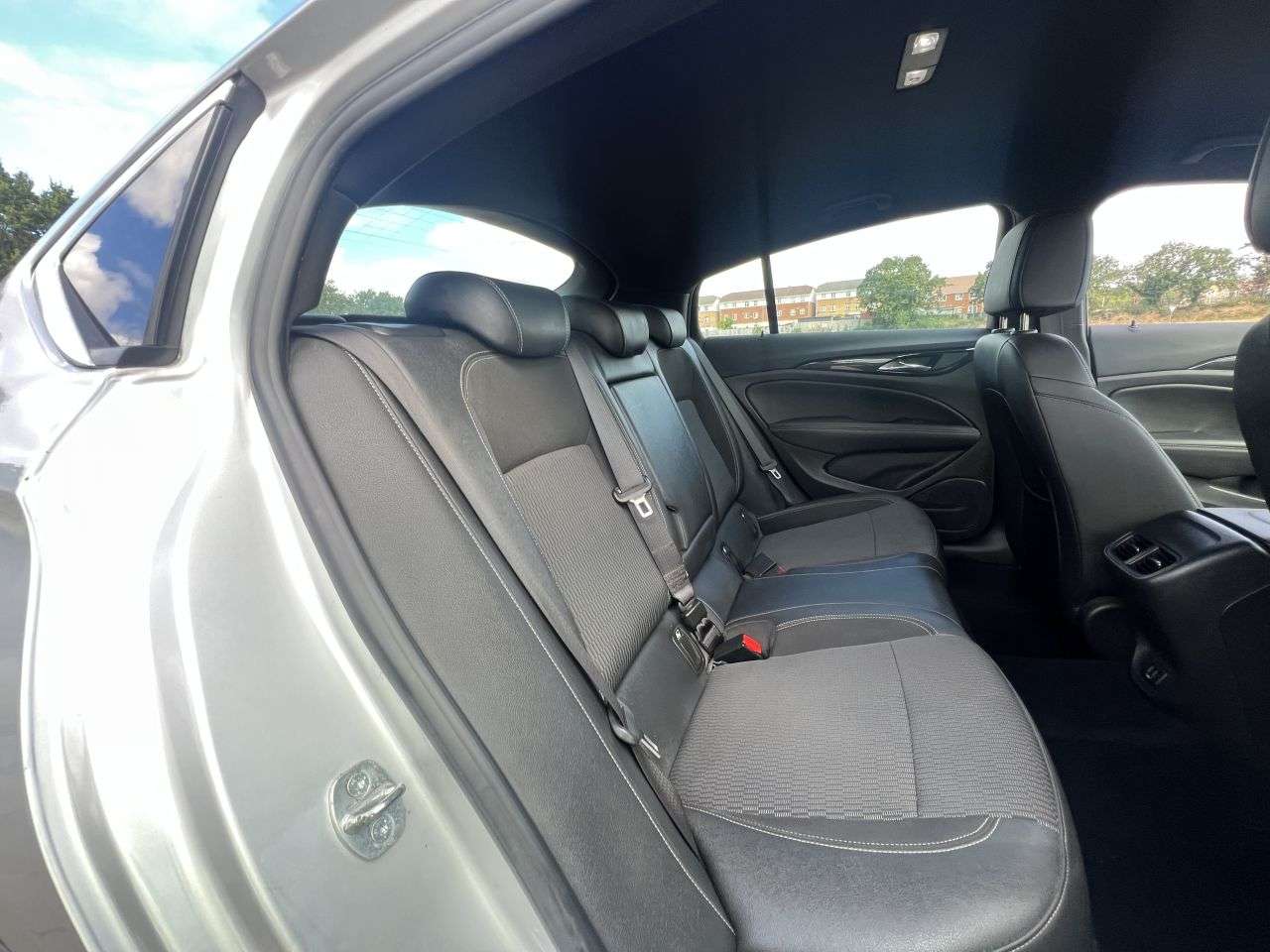 2019 VAUXHALL INSIGNIA 2019 VAUXHALL INSIGNIA