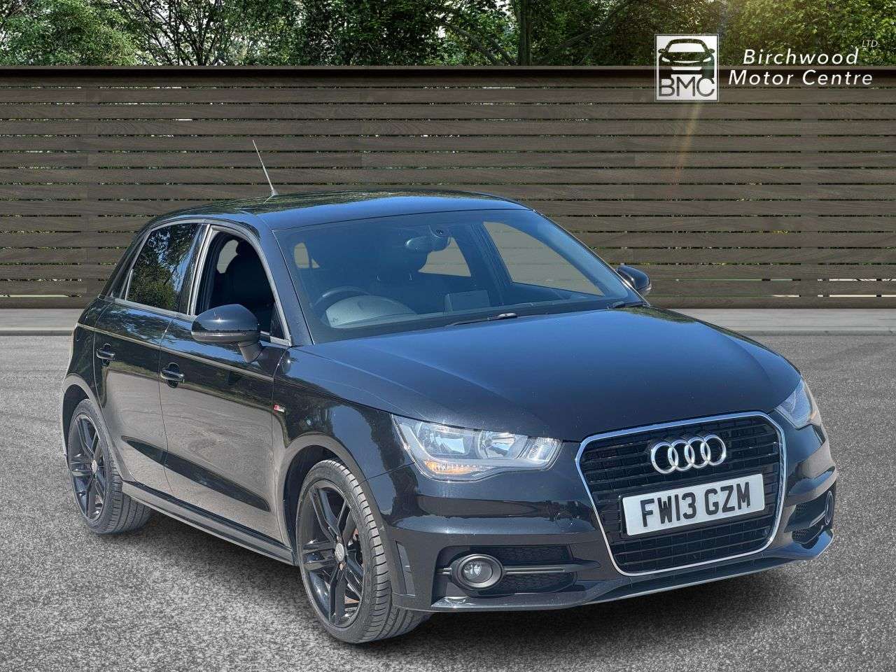 A 2013 AUDI A1 1.4 TFSI S line Sportback 5dr Petrol S Tronic Euro 5 (s/s) (122 ps) HISTORY A 2013 AUDI A1 1.4 TFSI S line Sportback 5dr Petrol S Tronic Euro 5 (s/s) (122 ps) HISTORY