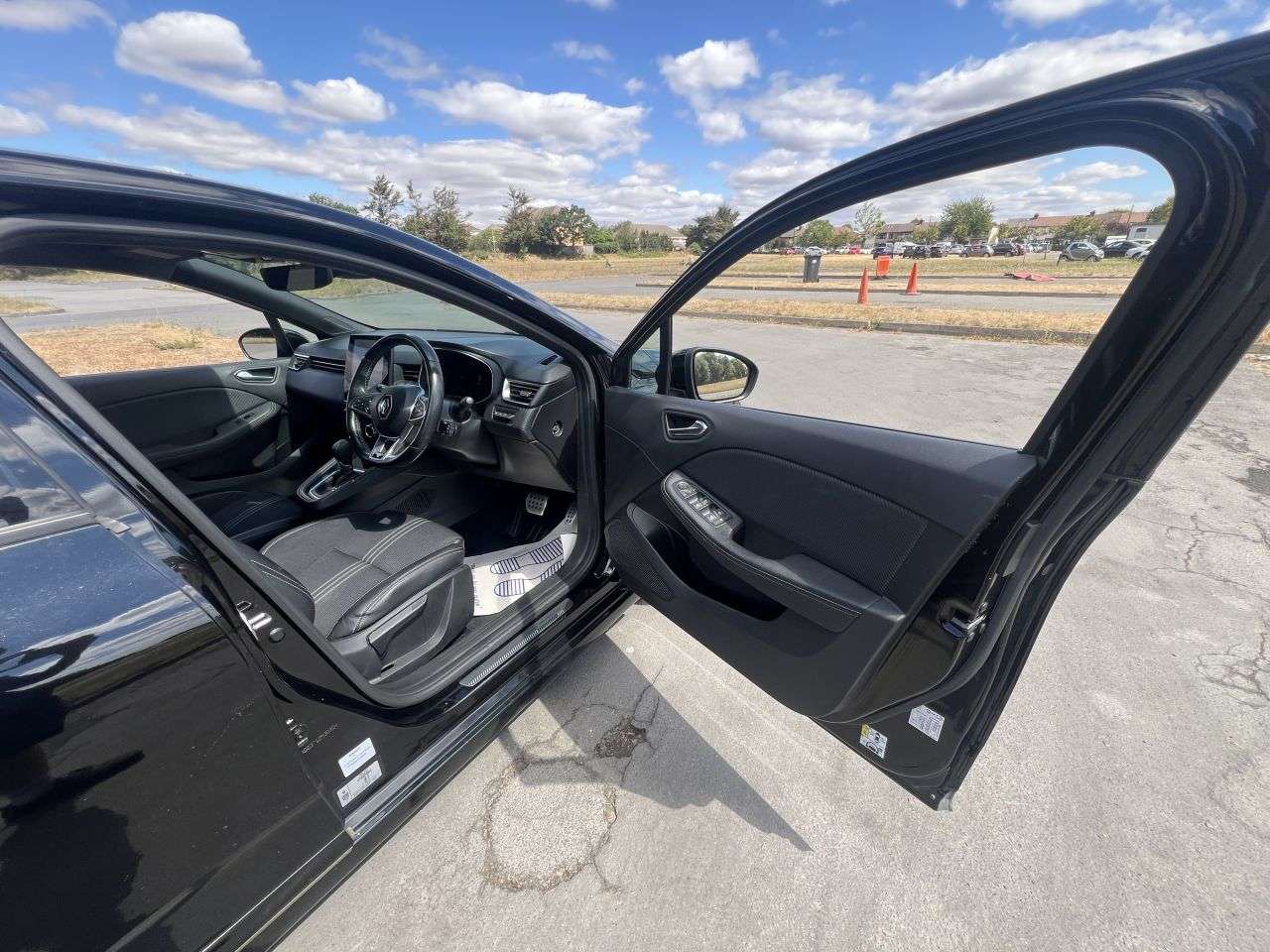 2023 RENAULT CLIO 2023 RENAULT CLIO