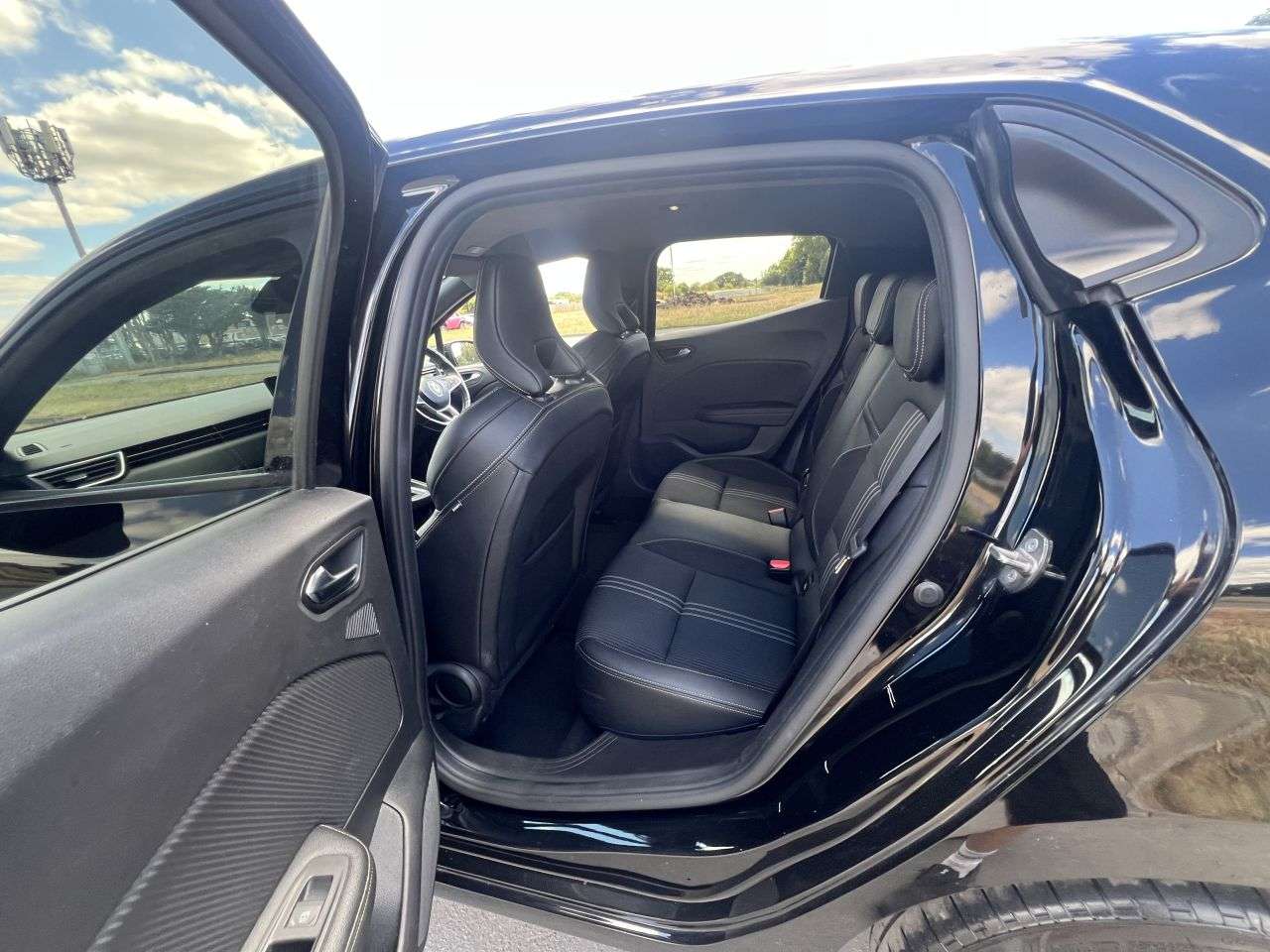 2023 RENAULT CLIO 2023 RENAULT CLIO