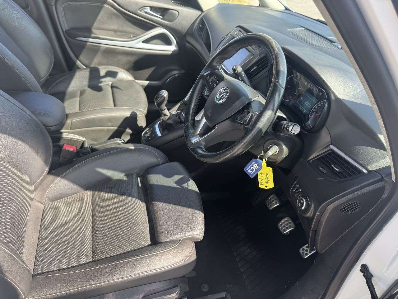 2017 VAUXHALL ZAFIRA TOURER 2017 VAUXHALL ZAFIRA TOURER
