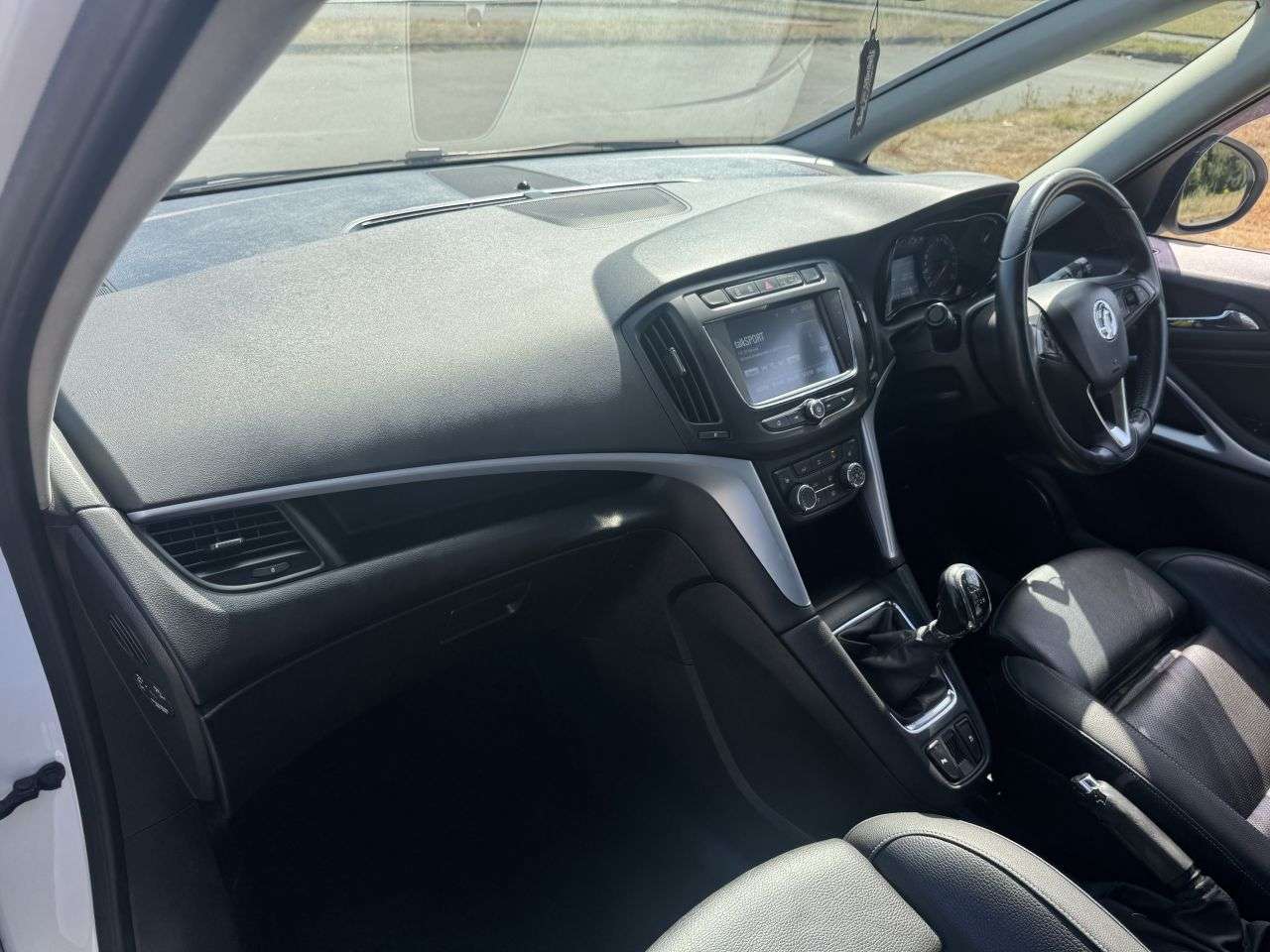 2017 VAUXHALL ZAFIRA TOURER 2017 VAUXHALL ZAFIRA TOURER