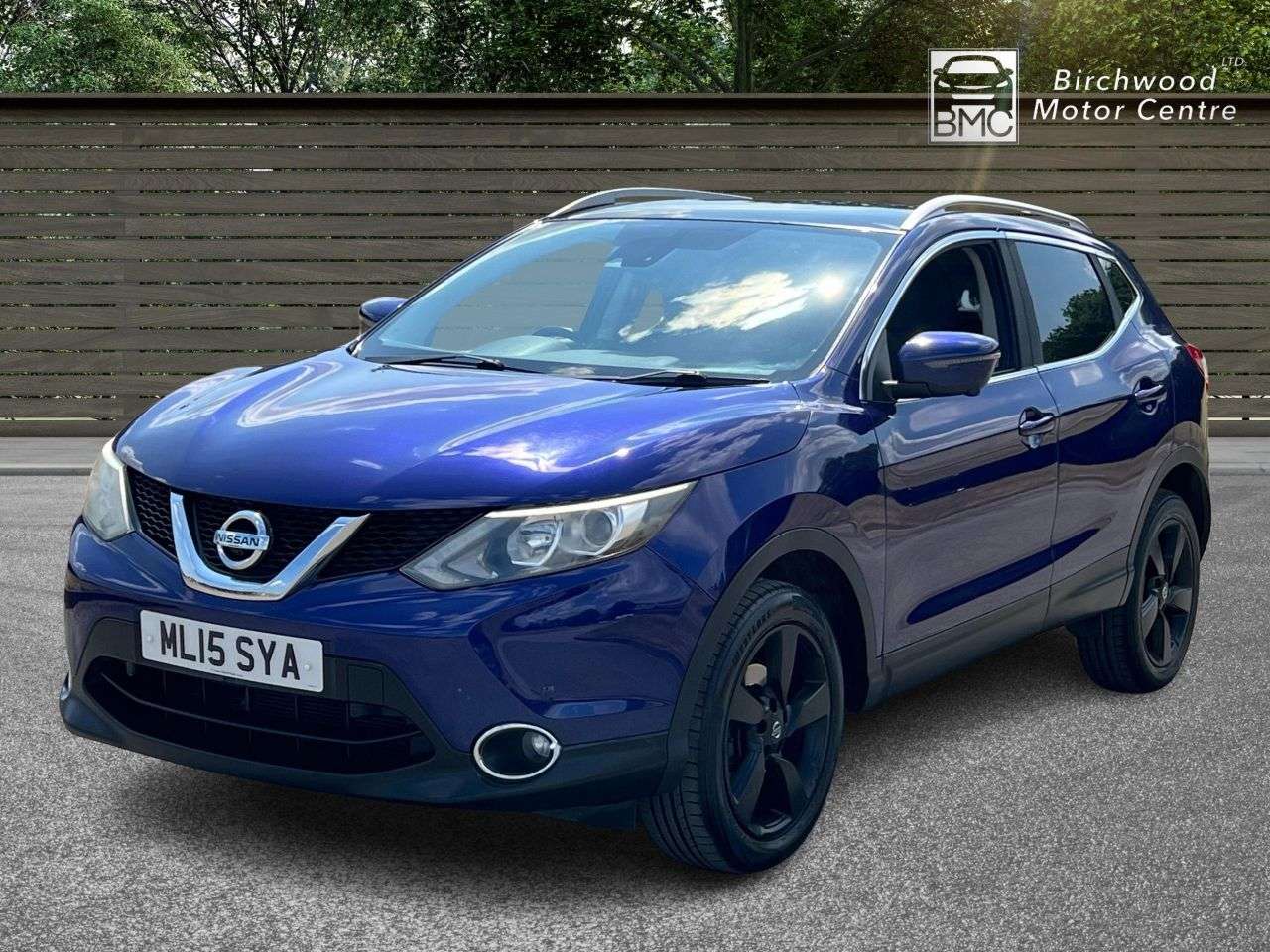 A 2015 NISSAN QASHQAI 1.2 DIG-T n-tec+ SUV 5dr Petrol Manual 2WD Euro 5 (s/s) (115 ps) SERVICE HI A 2015 NISSAN QASHQAI 1.2 DIG-T n-tec+ SUV 5dr Petrol Manual 2WD Euro 5 (s/s) (115 ps) SERVICE HI