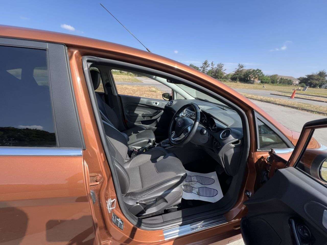 2014 FORD FIESTA 2014 FORD FIESTA