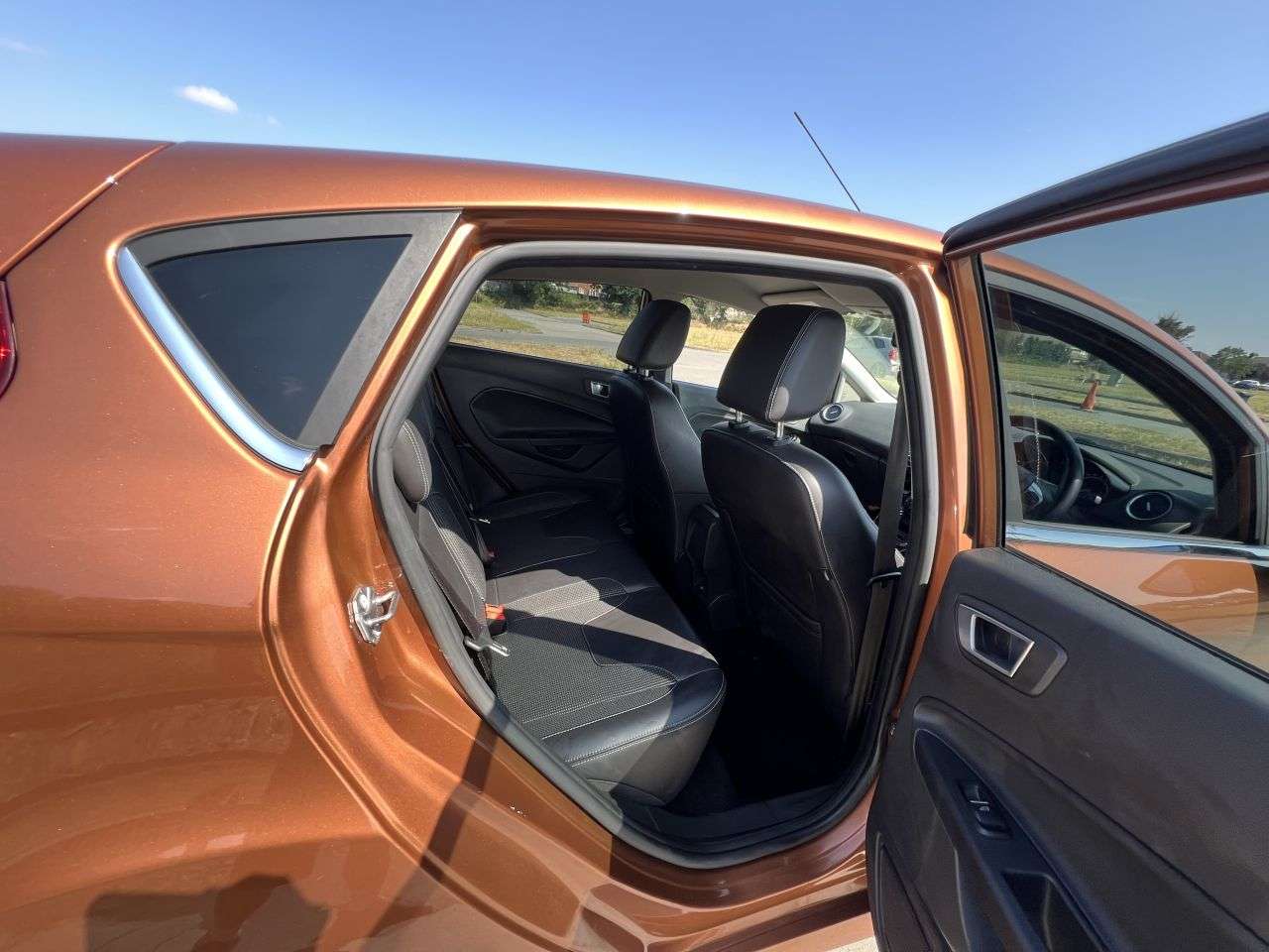 2014 FORD FIESTA 2014 FORD FIESTA