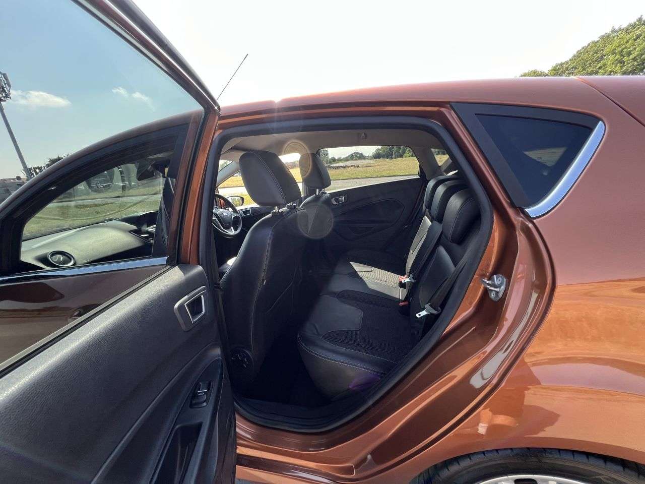 2014 FORD FIESTA 2014 FORD FIESTA