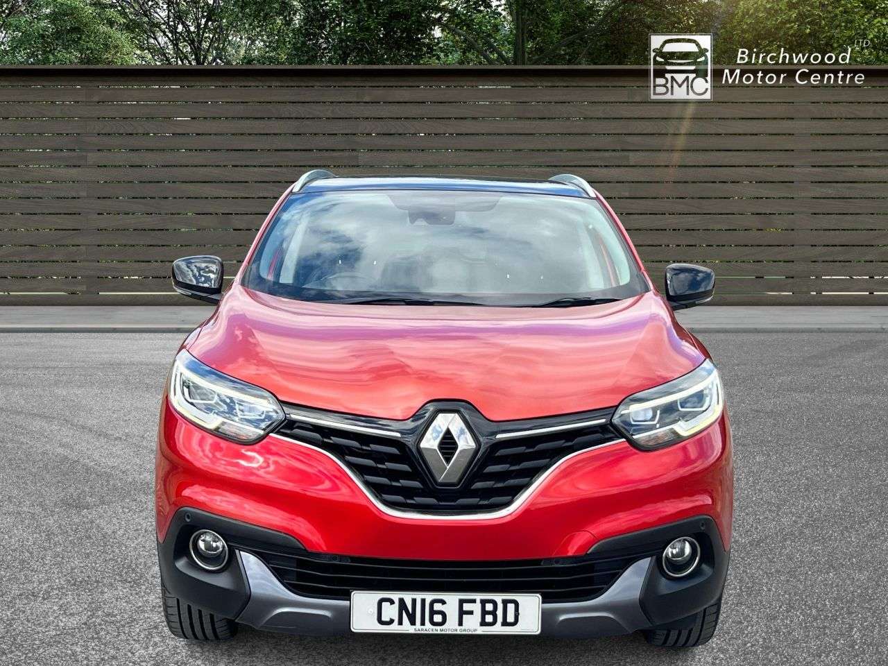A 2016 RENAULT KADJAR 1.5 dCi Signature Nav SUV 5dr Diesel EDC Euro 6 (s/s) (110 ps) SERVICE HIST A 2016 RENAULT KADJAR 1.5 dCi Signature Nav SUV 5dr Diesel EDC Euro 6 (s/s) (110 ps) SERVICE HIST