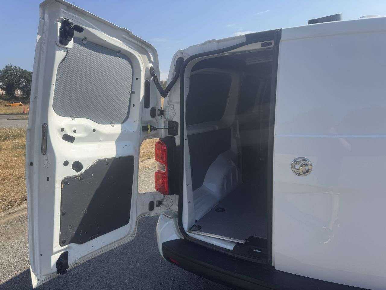 2022 VAUXHALL VIVARO 2022 VAUXHALL VIVARO