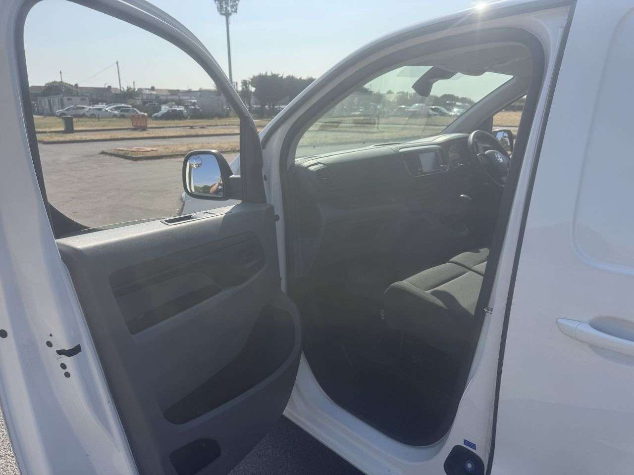 2022 VAUXHALL VIVARO 2022 VAUXHALL VIVARO