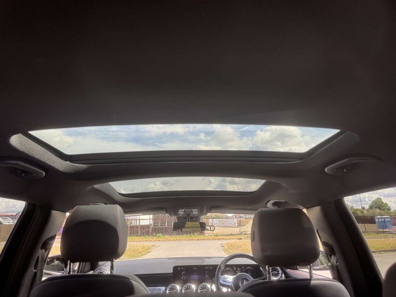 2022 MERCEDES-BENZ GLB 2022 MERCEDES-BENZ GLB
