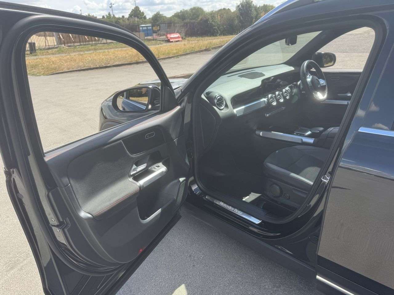 2022 MERCEDES-BENZ GLB 2022 MERCEDES-BENZ GLB