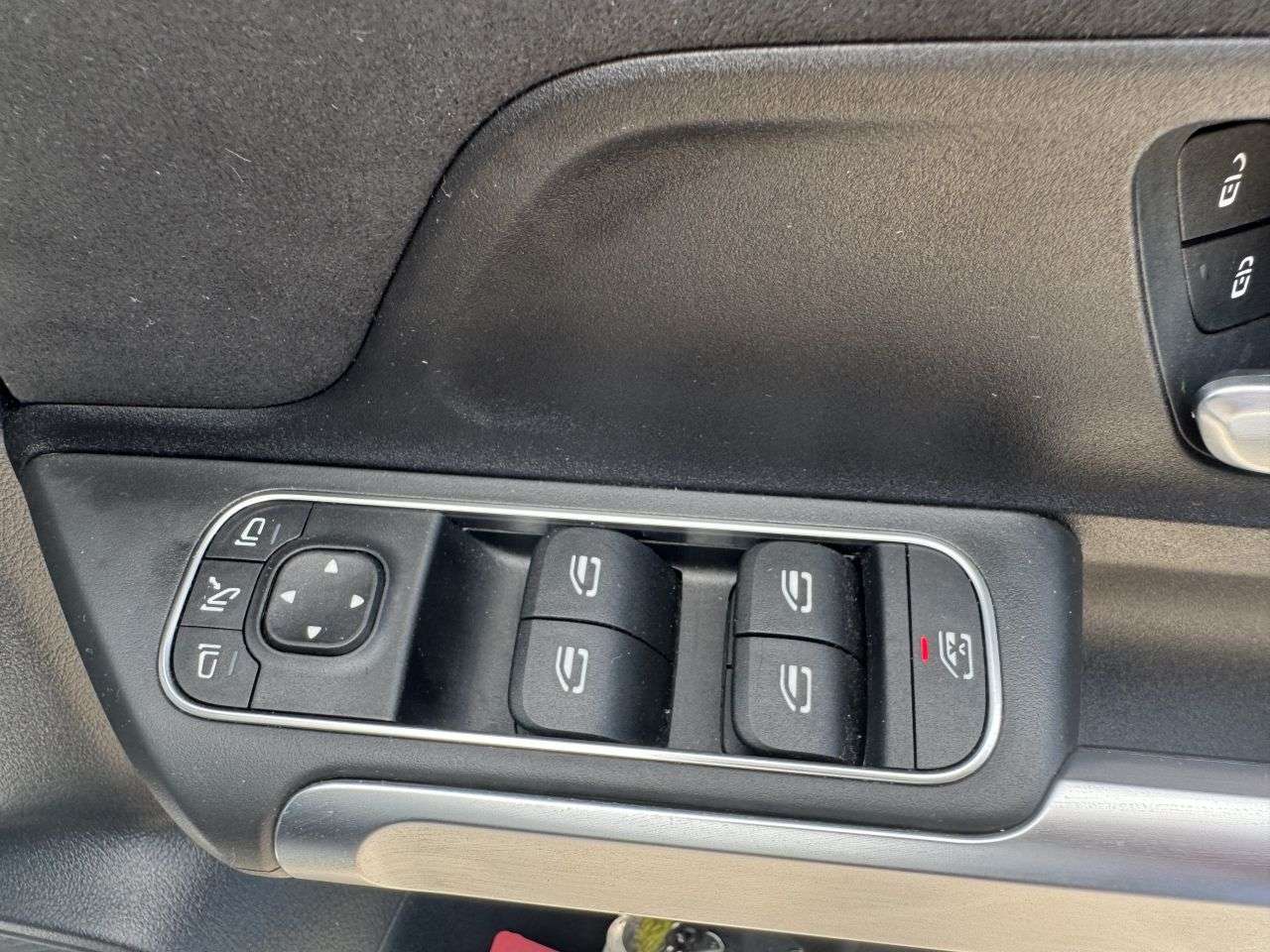 2022 MERCEDES-BENZ GLB 2022 MERCEDES-BENZ GLB