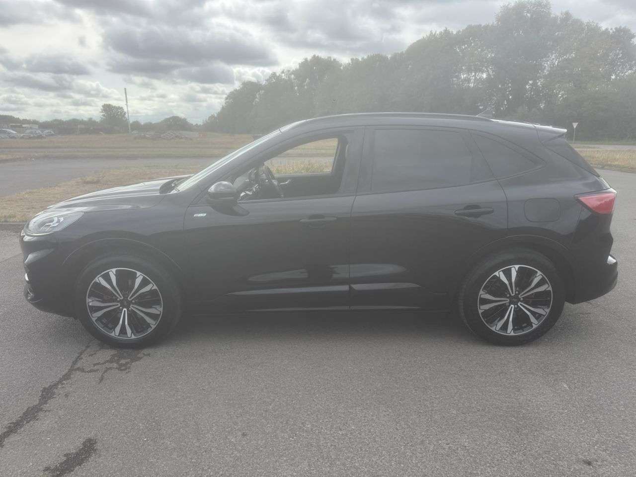 2023 FORD KUGA 2023 FORD KUGA