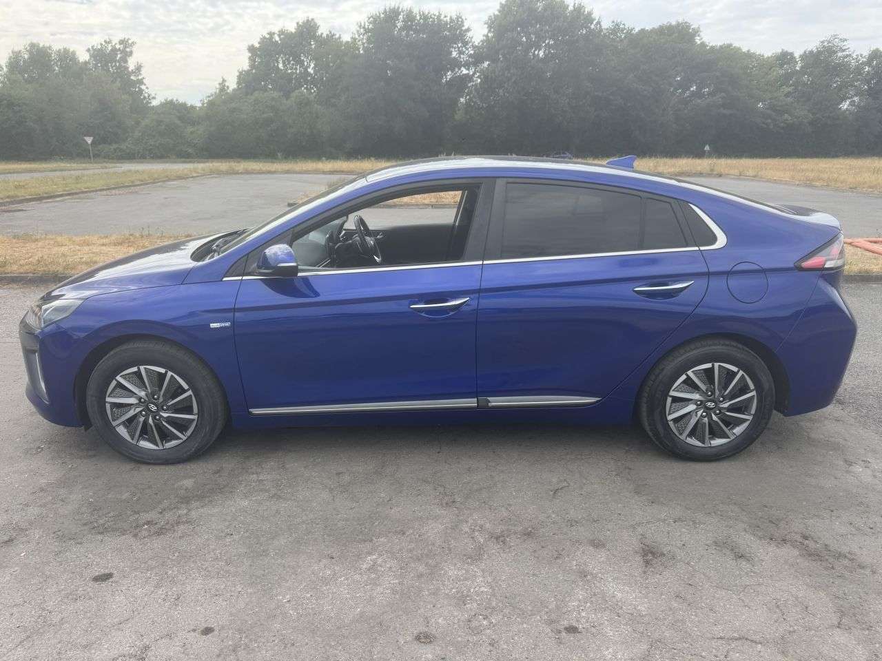 2021 HYUNDAI IONIQ 2021 HYUNDAI IONIQ