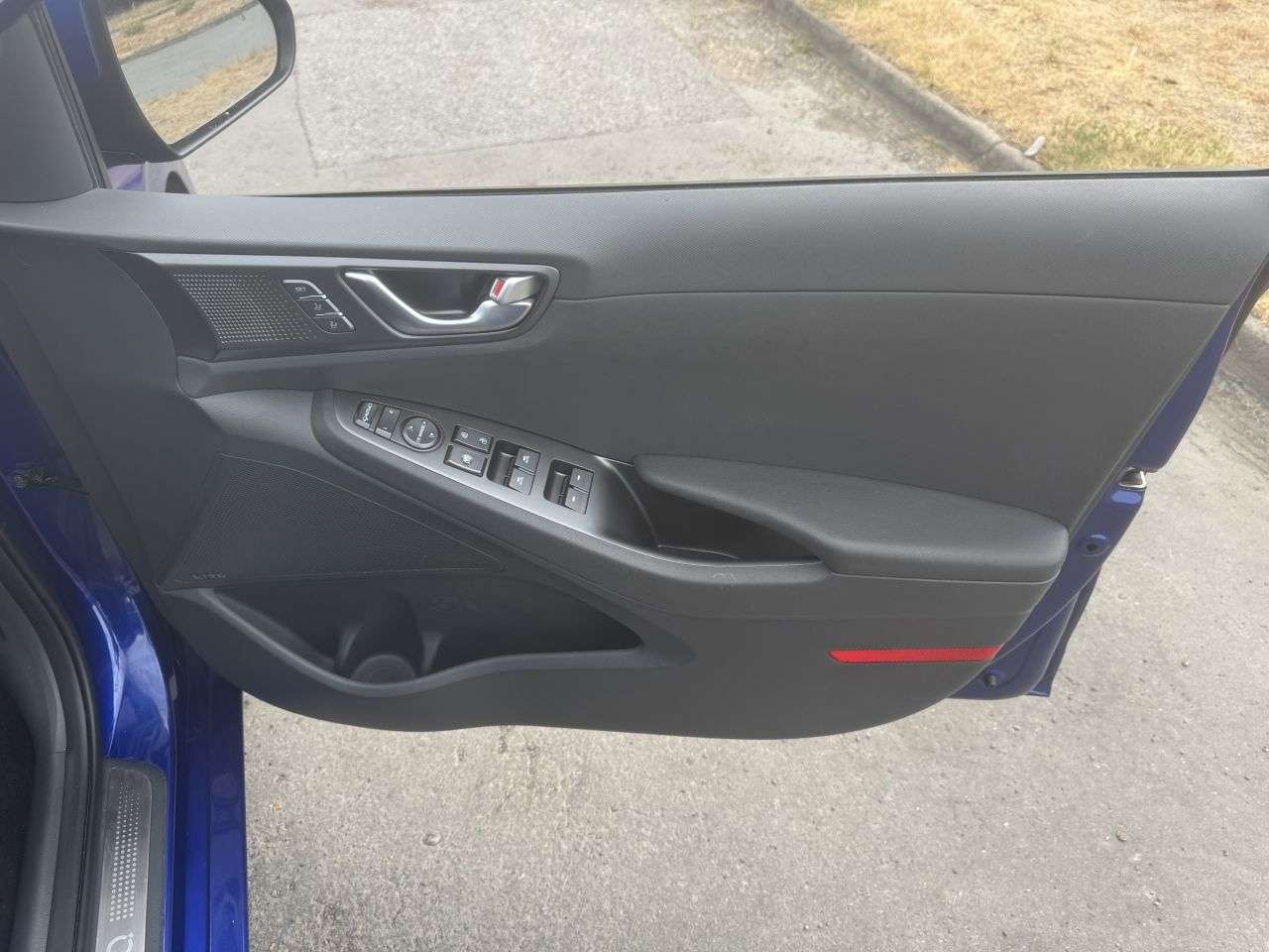 2021 HYUNDAI IONIQ 2021 HYUNDAI IONIQ