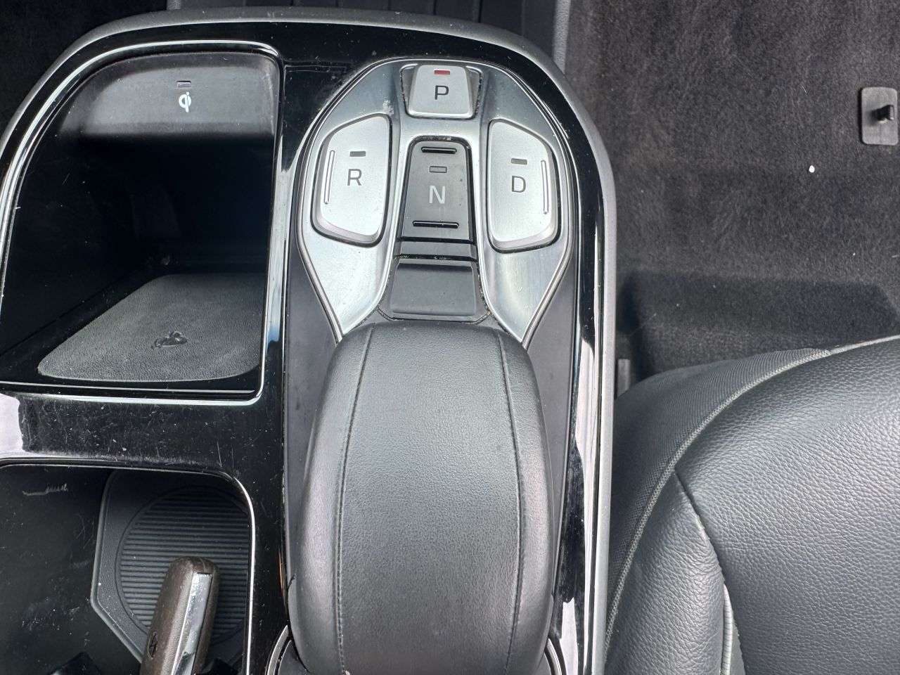 2021 HYUNDAI IONIQ 2021 HYUNDAI IONIQ