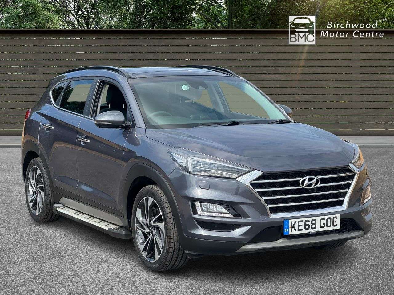 A 2019 HYUNDAI TUCSON 1.6 T-GDi Premium SE SUV 5dr Petrol DCT Euro 6 (s/s) (177 ps) FULL SERVICE A 2019 HYUNDAI TUCSON 1.6 T-GDi Premium SE SUV 5dr Petrol DCT Euro 6 (s/s) (177 ps) FULL SERVICE