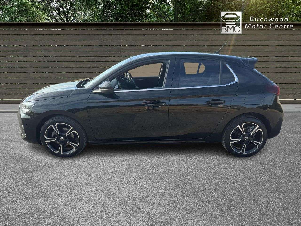 A 2023 VAUXHALL CORSA 1.2 Turbo Ultimate Hatchback 5dr Petrol Auto Euro 6 (s/s) (130 ps) FULL SER A 2023 VAUXHALL CORSA 1.2 Turbo Ultimate Hatchback 5dr Petrol Auto Euro 6 (s/s) (130 ps) FULL SER