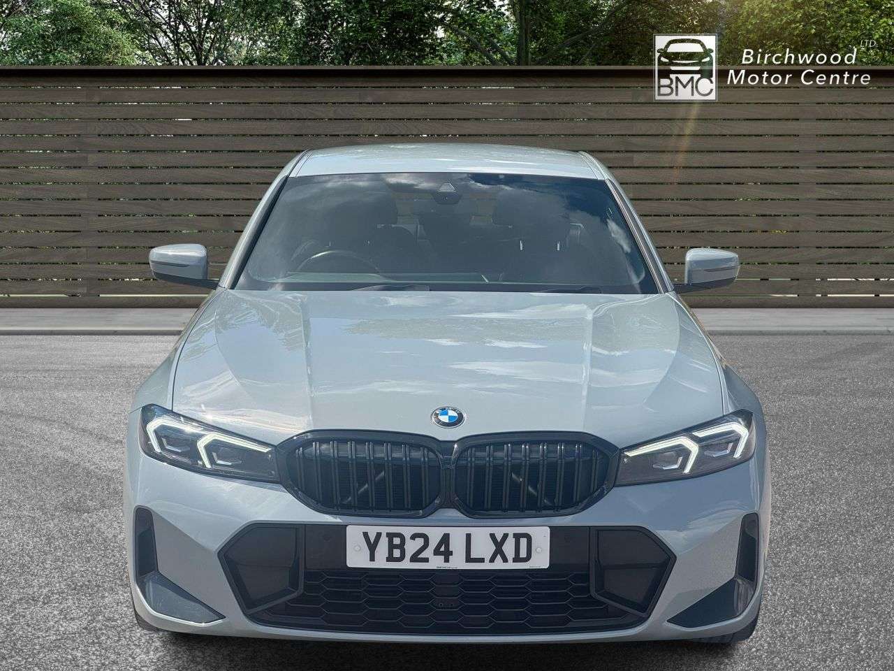 A 2024 BMW 3 SERIES 2.0 320i M Sport Saloon 4dr Petrol Auto Euro 6 (s/s) (184 ps) FULL SERVICE A 2024 BMW 3 SERIES 2.0 320i M Sport Saloon 4dr Petrol Auto Euro 6 (s/s) (184 ps) FULL SERVICE