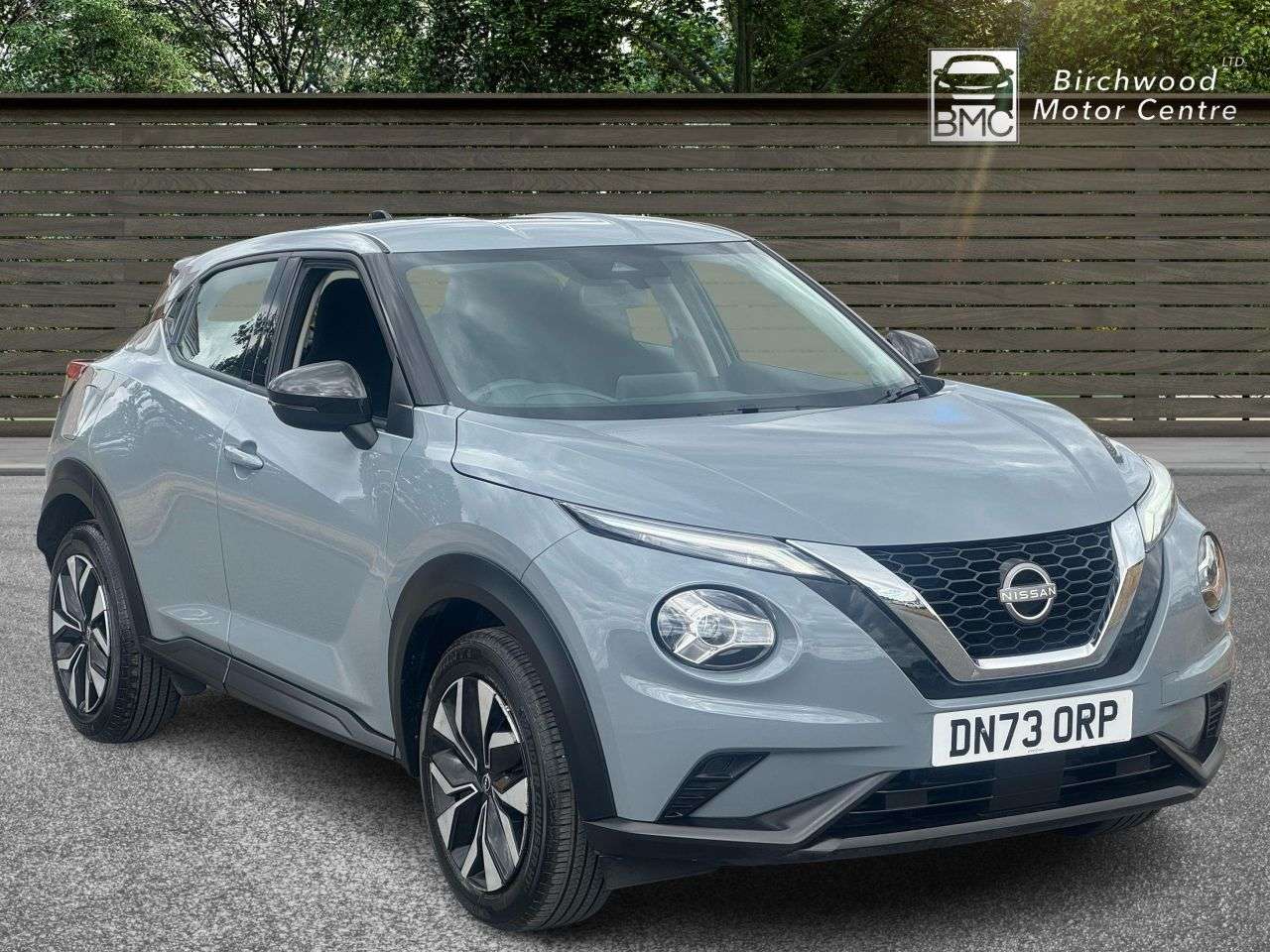 A 2024 NISSAN JUKE 1.0 DIG-T Acenta SUV 5dr Petrol DCT Auto Euro 6 (s/s) (117 ps) FULL SERVICE A 2024 NISSAN JUKE 1.0 DIG-T Acenta SUV 5dr Petrol DCT Auto Euro 6 (s/s) (117 ps) FULL SERVICE