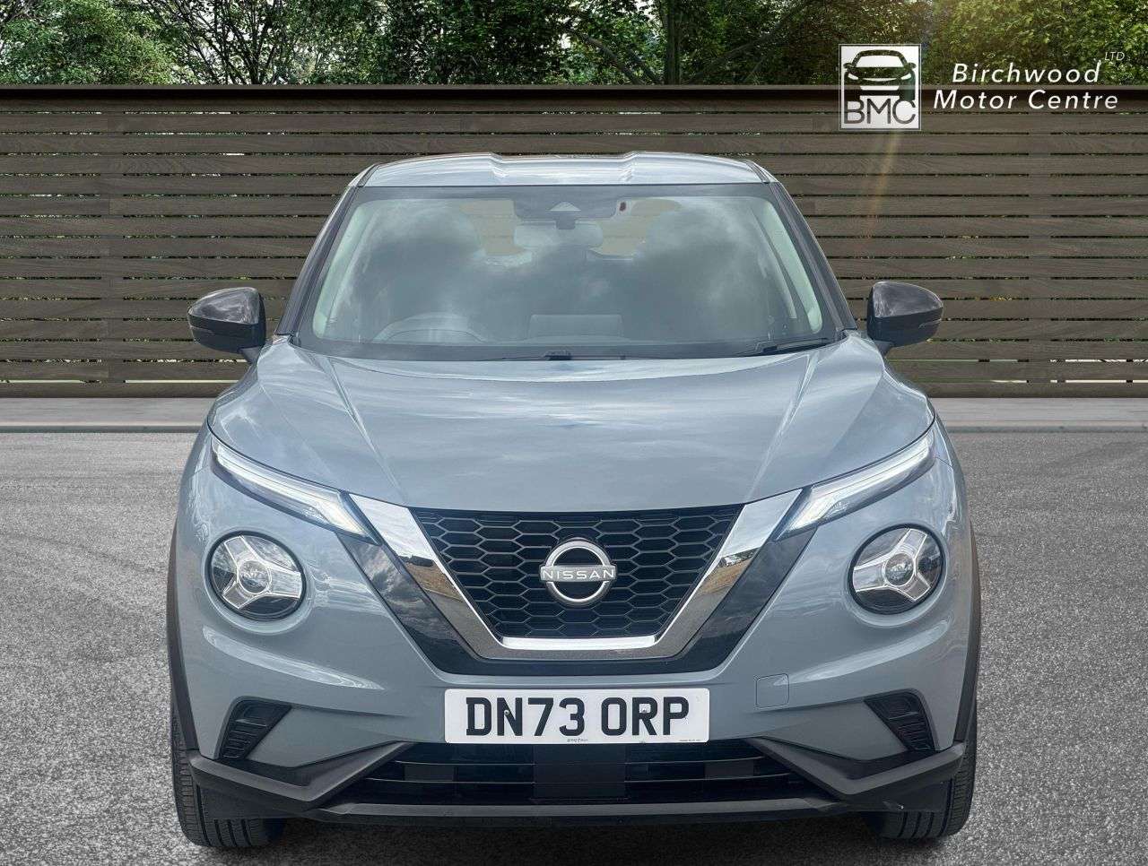 A 2024 NISSAN JUKE 1.0 DIG-T Acenta SUV 5dr Petrol DCT Auto Euro 6 (s/s) (117 ps) FULL SERVICE A 2024 NISSAN JUKE 1.0 DIG-T Acenta SUV 5dr Petrol DCT Auto Euro 6 (s/s) (117 ps) FULL SERVICE