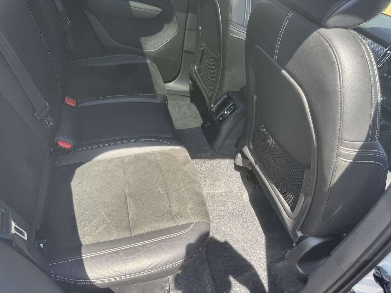 2021 VOLVO XC40 2021 VOLVO XC40