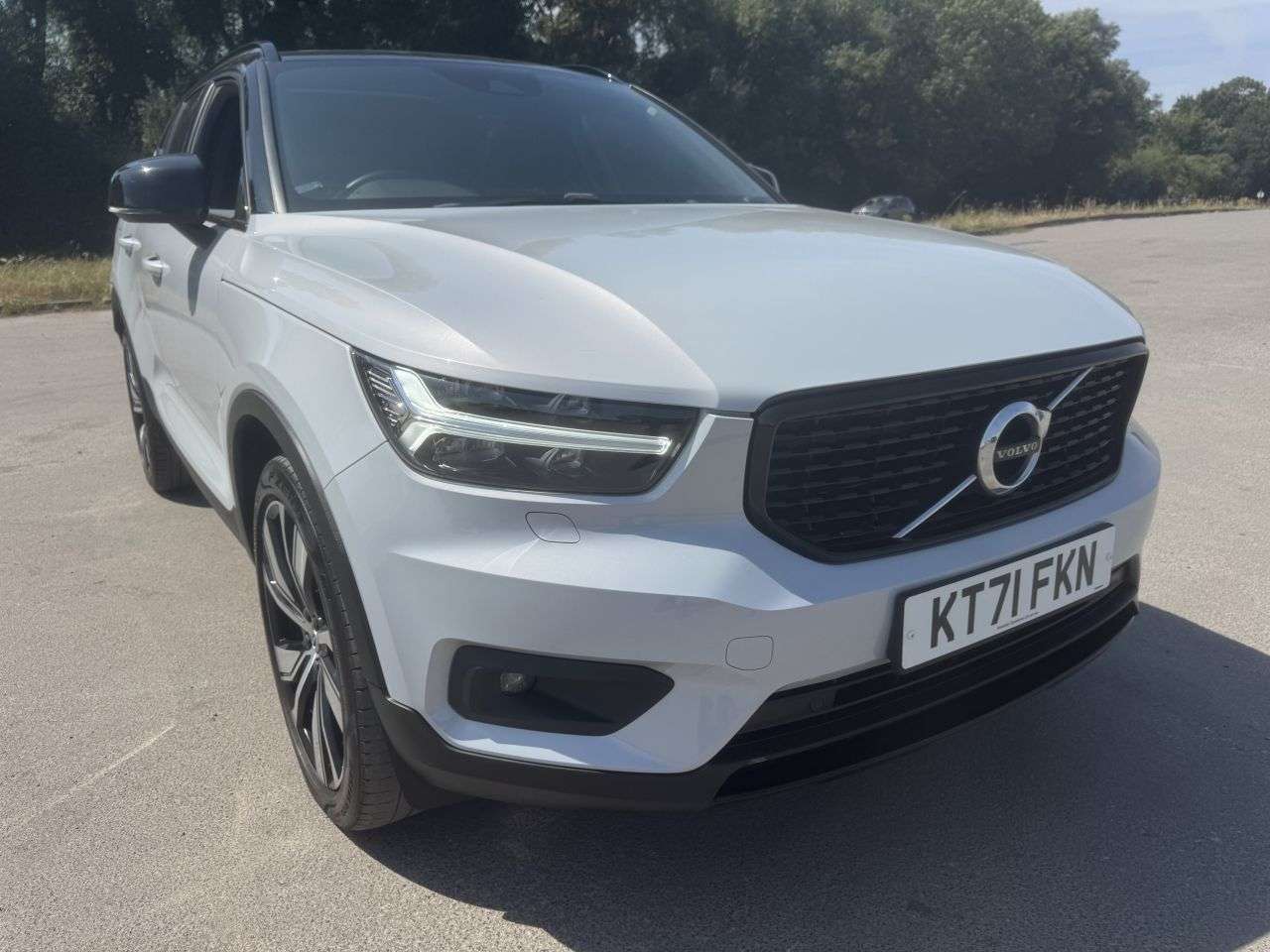 2021 VOLVO XC40 2021 VOLVO XC40
