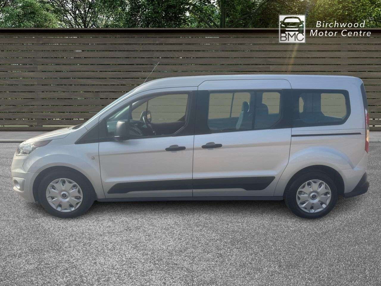 A 2019 FORD GRAND TOURNEO CONNECT 1.5 EcoBlue Zetec MPV 5dr Diesel Manual Euro 6 (s/s) (100 ps) FULL SERVICE A 2019 FORD GRAND TOURNEO CONNECT 1.5 EcoBlue Zetec MPV 5dr Diesel Manual Euro 6 (s/s) (100 ps) FULL SERVICE