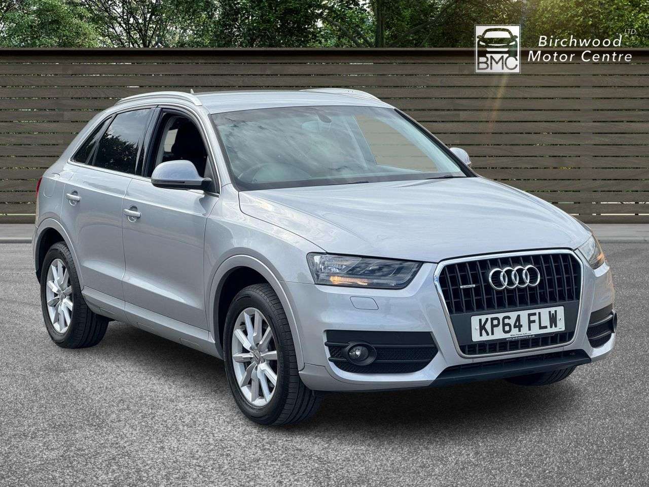 A 2014 AUDI Q3 2.0 TDI SE SUV 5dr Diesel S Tronic quattro Euro 5 (s/s) (177 ps) BLUETOOTH A 2014 AUDI Q3 2.0 TDI SE SUV 5dr Diesel S Tronic quattro Euro 5 (s/s) (177 ps) BLUETOOTH