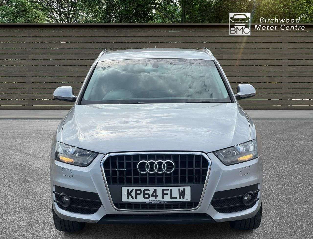 A 2014 AUDI Q3 2.0 TDI SE SUV 5dr Diesel S Tronic quattro Euro 5 (s/s) (177 ps) BLUETOOTH A 2014 AUDI Q3 2.0 TDI SE SUV 5dr Diesel S Tronic quattro Euro 5 (s/s) (177 ps) BLUETOOTH