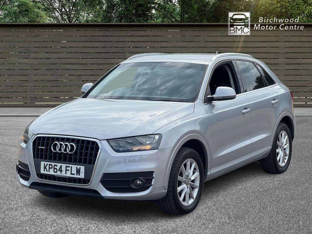 A 2014 AUDI Q3 2.0 TDI SE SUV 5dr Diesel S Tronic quattro Euro 5 (s/s) (177 ps) BLUETOOTH A 2014 AUDI Q3 2.0 TDI SE SUV 5dr Diesel S Tronic quattro Euro 5 (s/s) (177 ps) BLUETOOTH