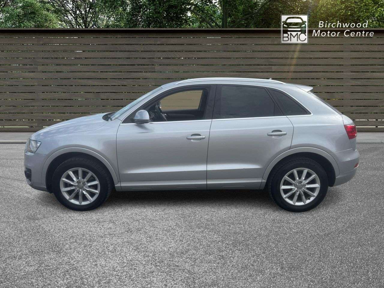 A 2014 AUDI Q3 2.0 TDI SE SUV 5dr Diesel S Tronic quattro Euro 5 (s/s) (177 ps) BLUETOOTH A 2014 AUDI Q3 2.0 TDI SE SUV 5dr Diesel S Tronic quattro Euro 5 (s/s) (177 ps) BLUETOOTH