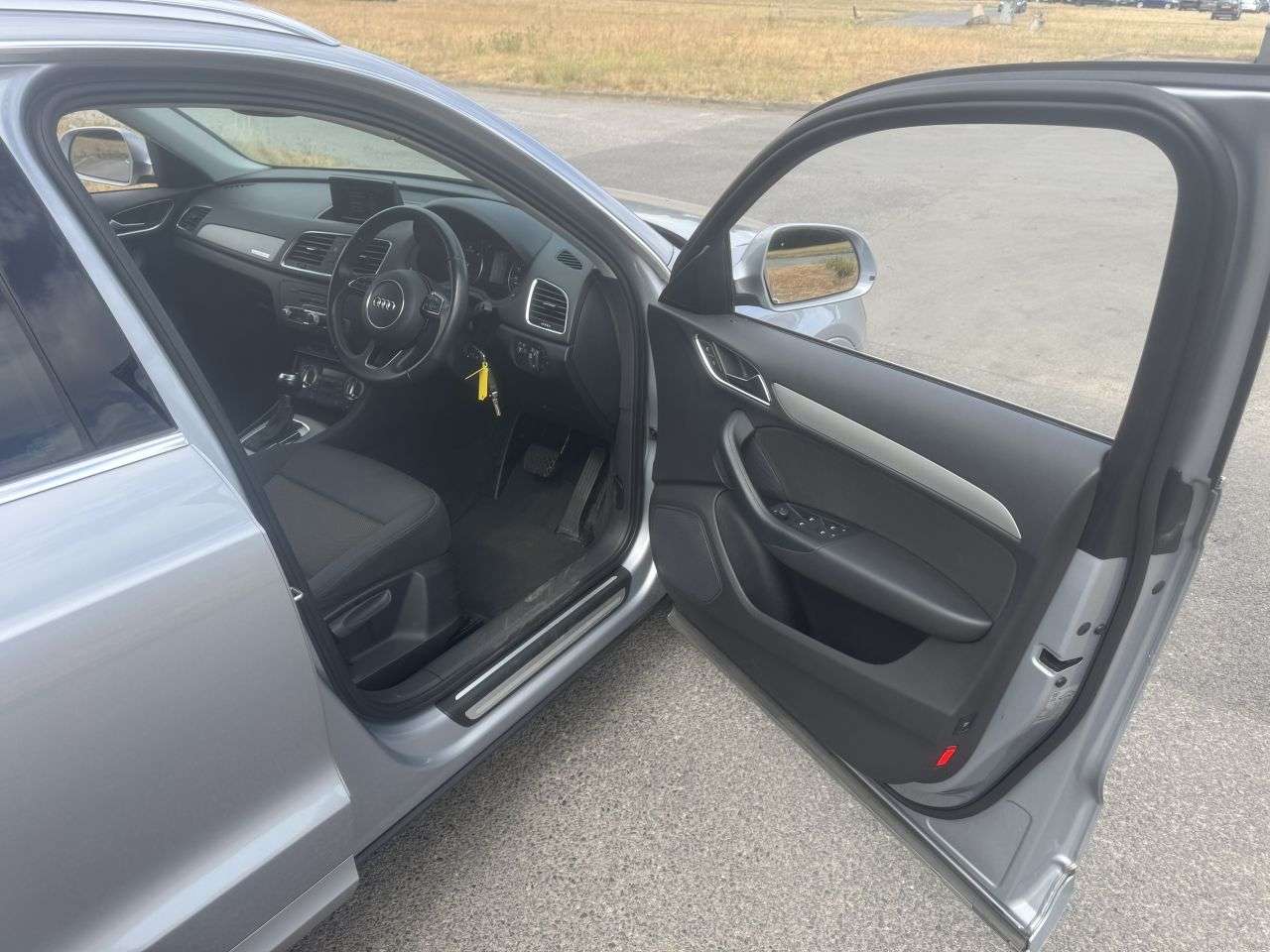 2014 AUDI Q3 2014 AUDI Q3