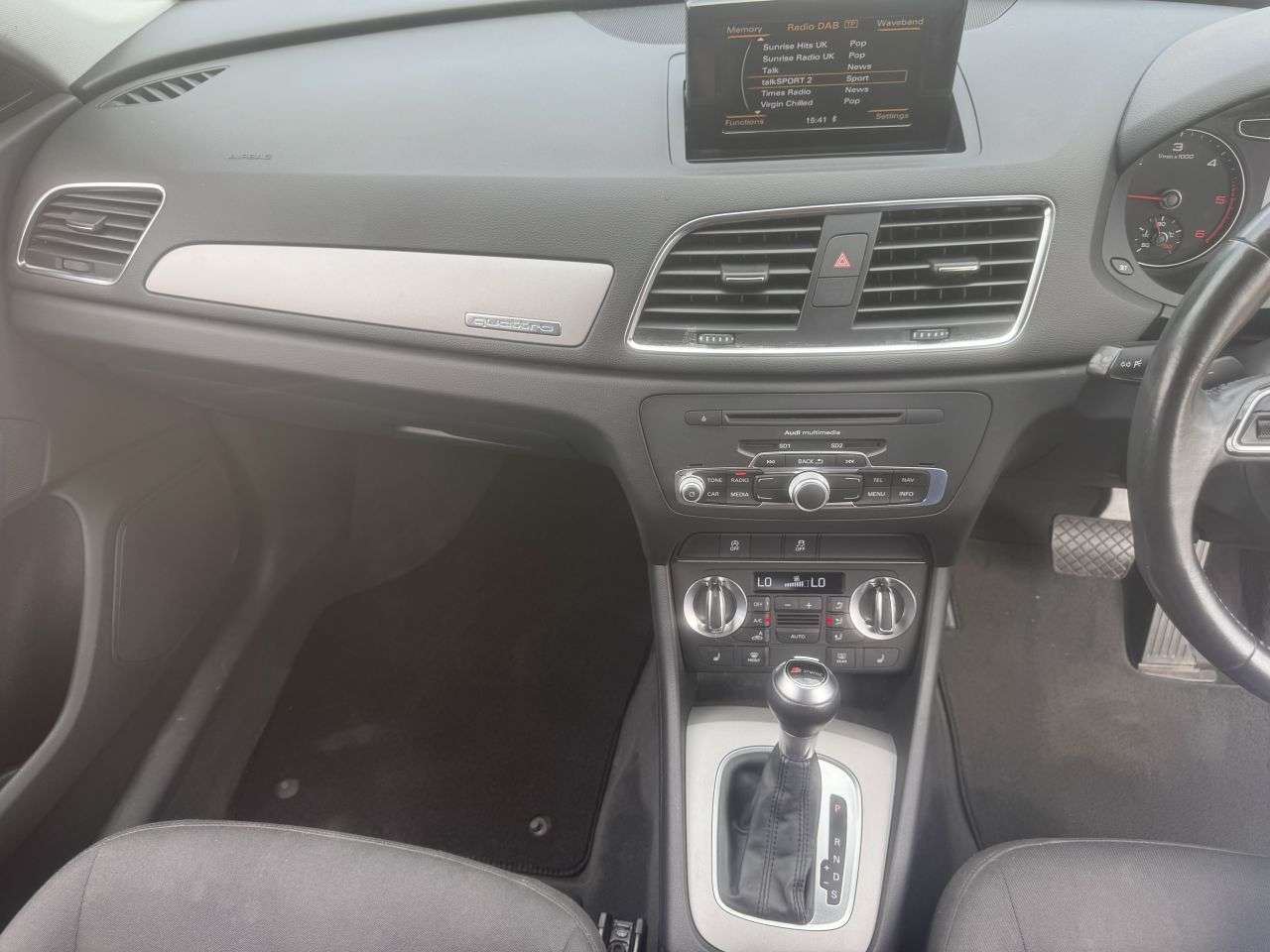 2014 AUDI Q3 2014 AUDI Q3