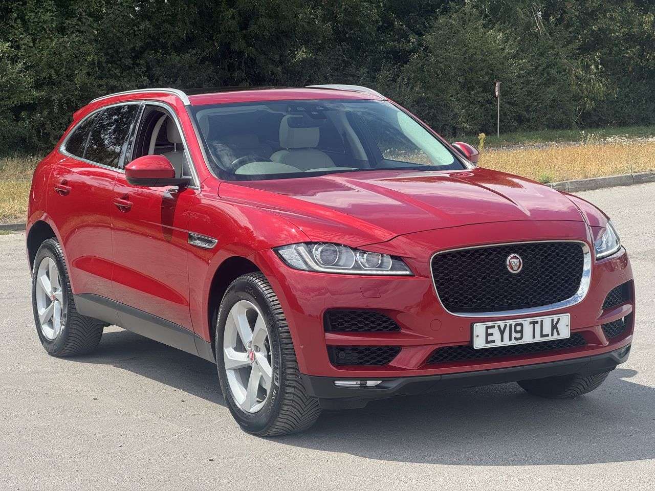2019 JAGUAR F-PACE 2019 JAGUAR F-PACE
