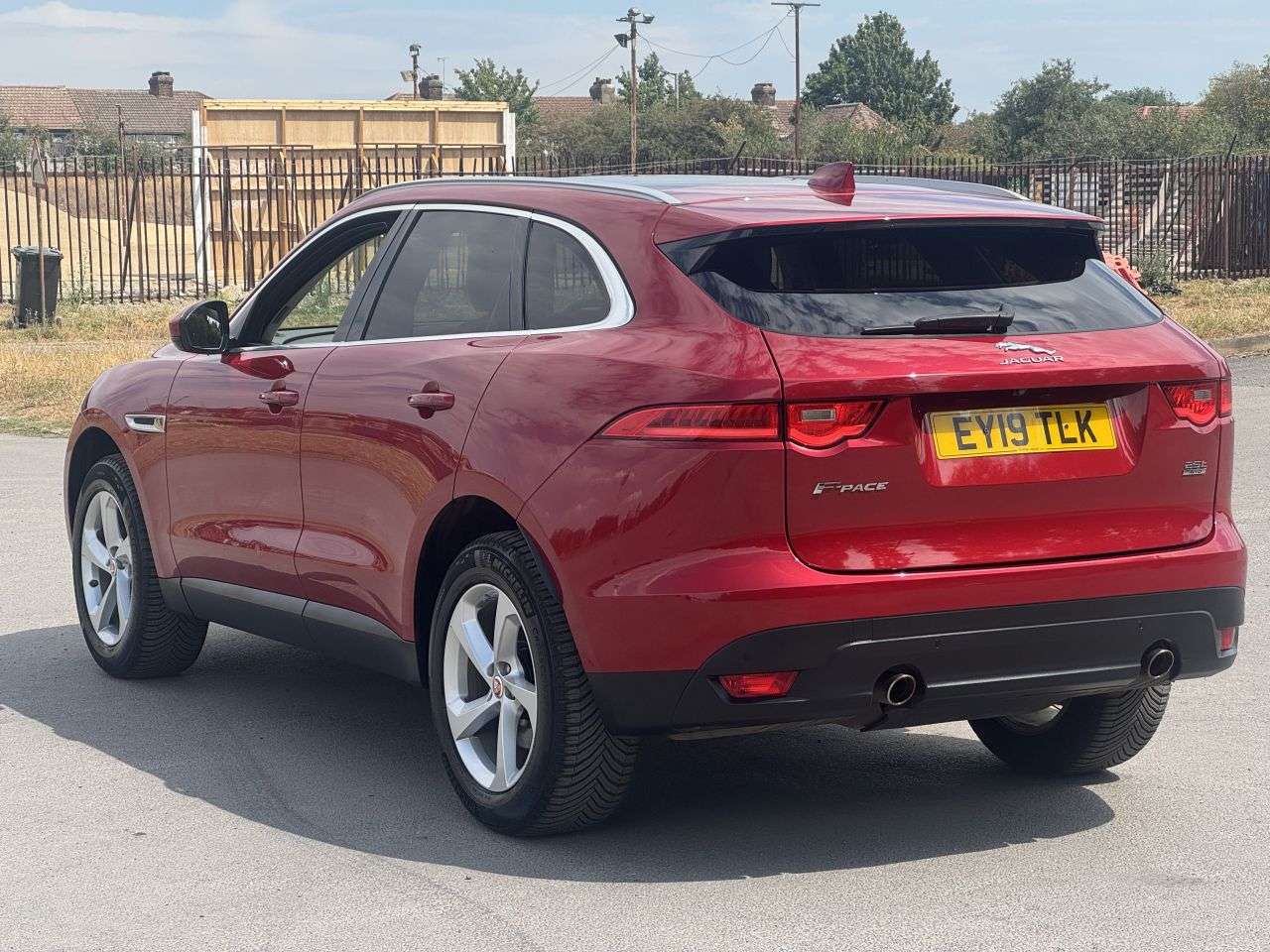 2019 JAGUAR F-PACE 2019 JAGUAR F-PACE