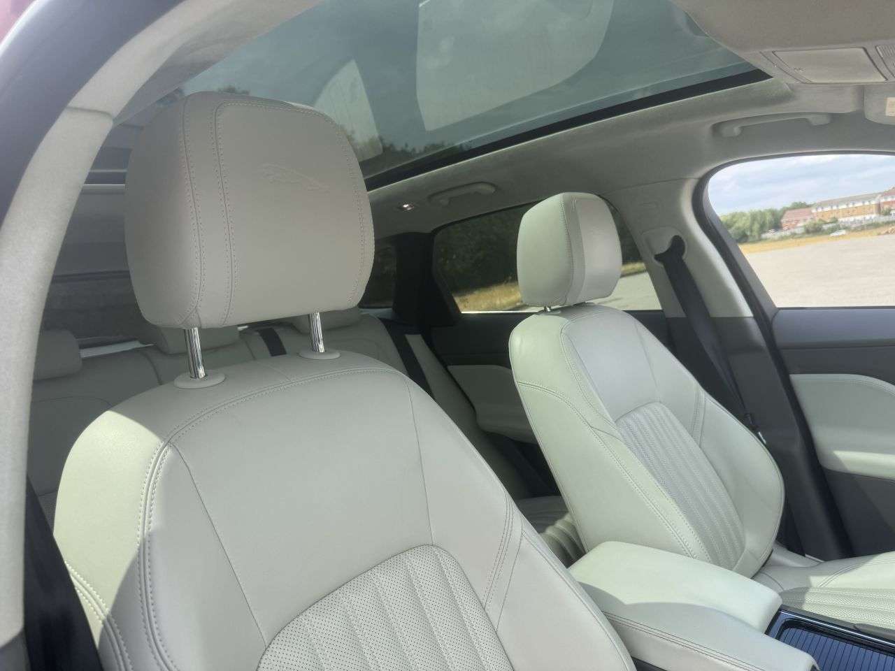 2019 JAGUAR F-PACE 2019 JAGUAR F-PACE