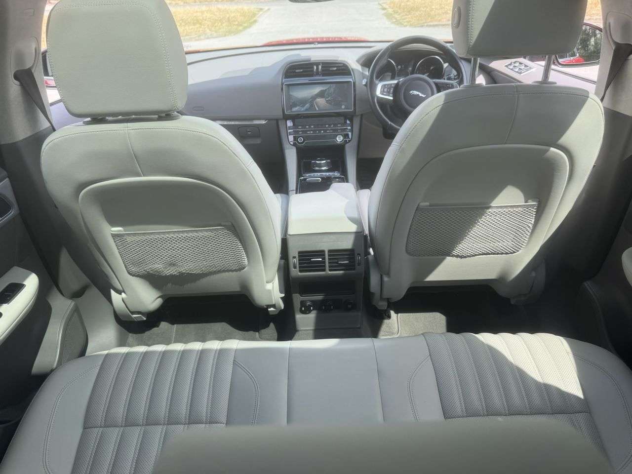 2019 JAGUAR F-PACE 2019 JAGUAR F-PACE