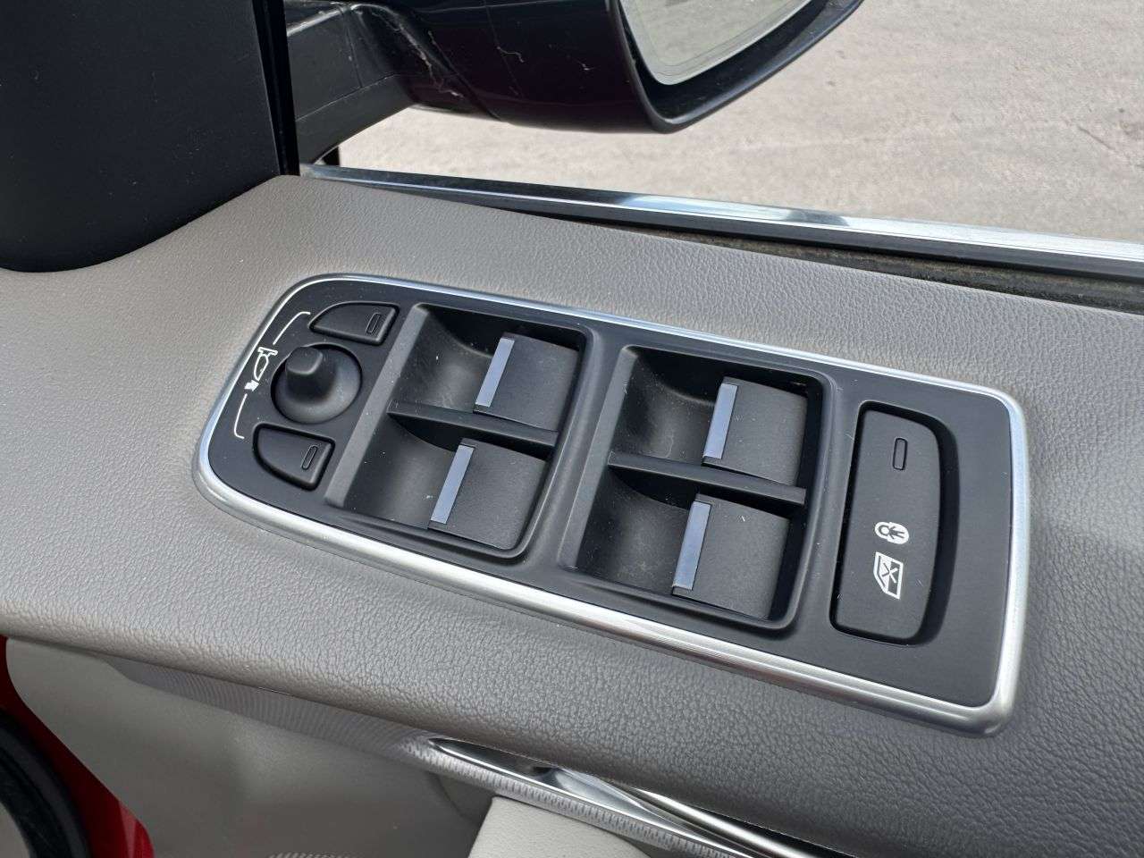 2019 JAGUAR F-PACE 2019 JAGUAR F-PACE