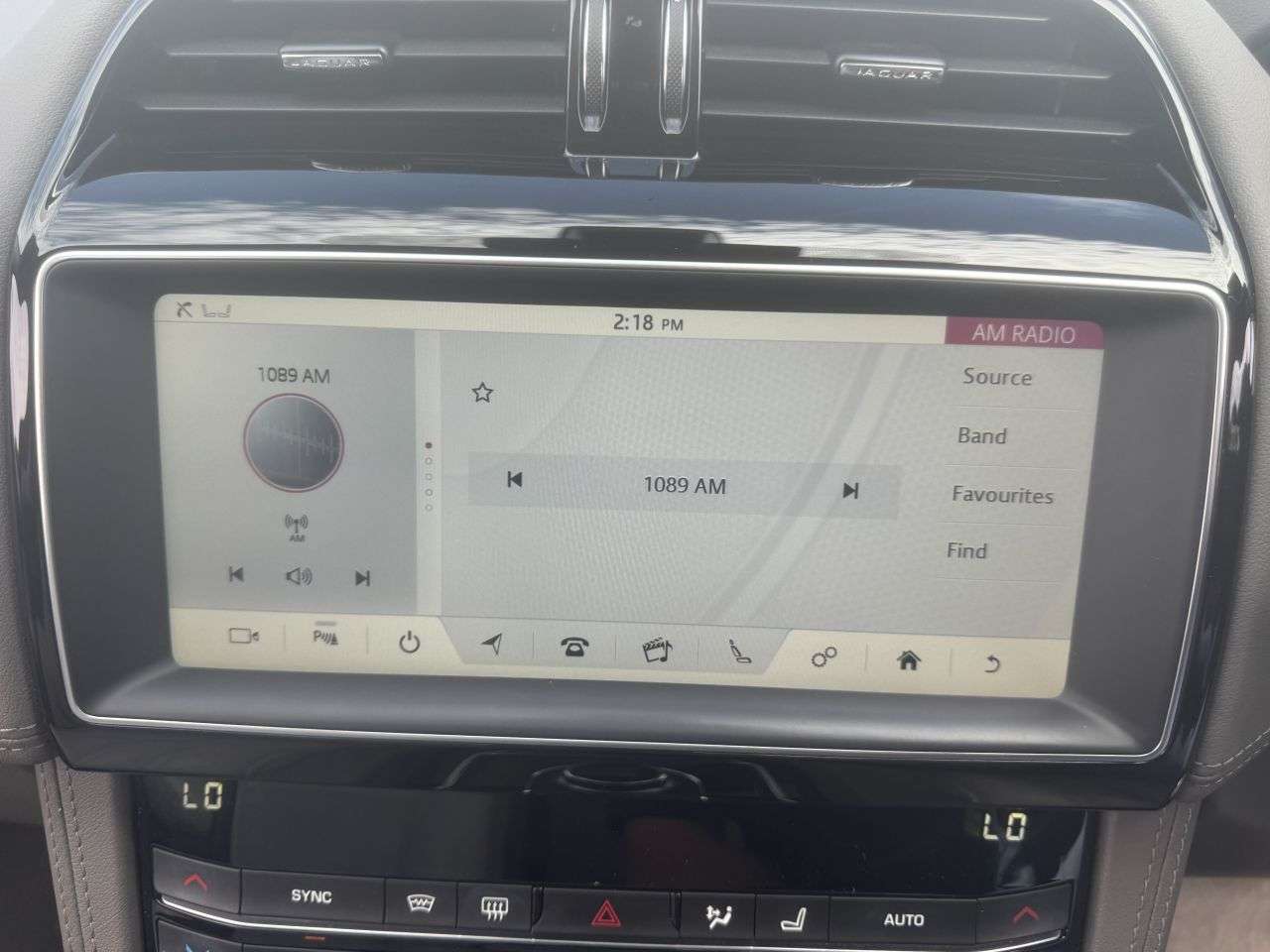2019 JAGUAR F-PACE 2019 JAGUAR F-PACE