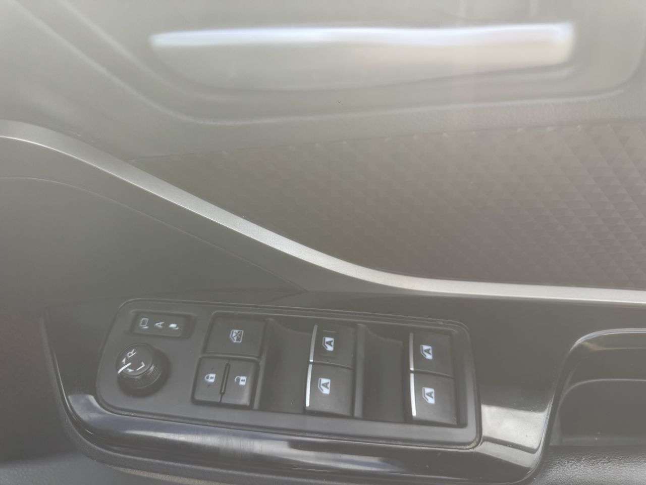 2017 TOYOTA C-HR 2017 TOYOTA C-HR