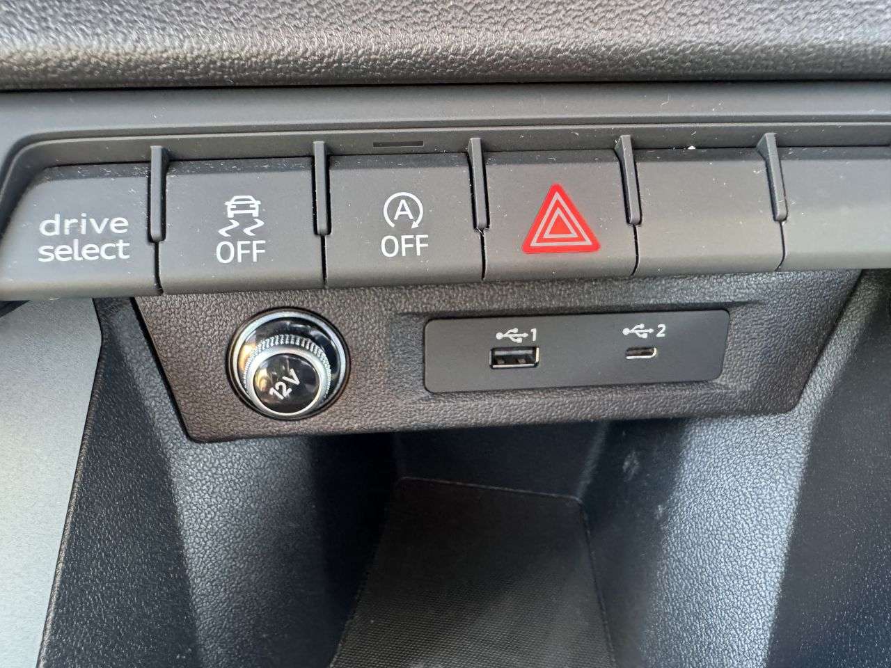 2020 AUDI A1 2020 AUDI A1