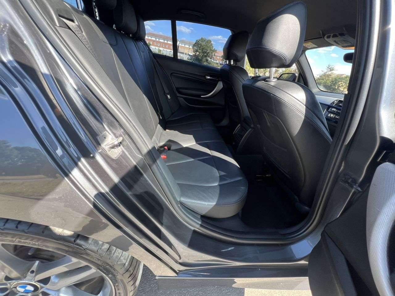2019 BMW 1 SERIES 2019 BMW 1 SERIES