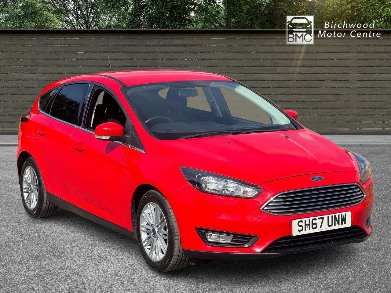 A 2018 FORD FOCUS 1.0T EcoBoost Zetec Edition Hatchback 5dr Petrol Auto Euro 6 (s/s) (125 ps) A 2018 FORD FOCUS 1.0T EcoBoost Zetec Edition Hatchback 5dr Petrol Auto Euro 6 (s/s) (125 ps)