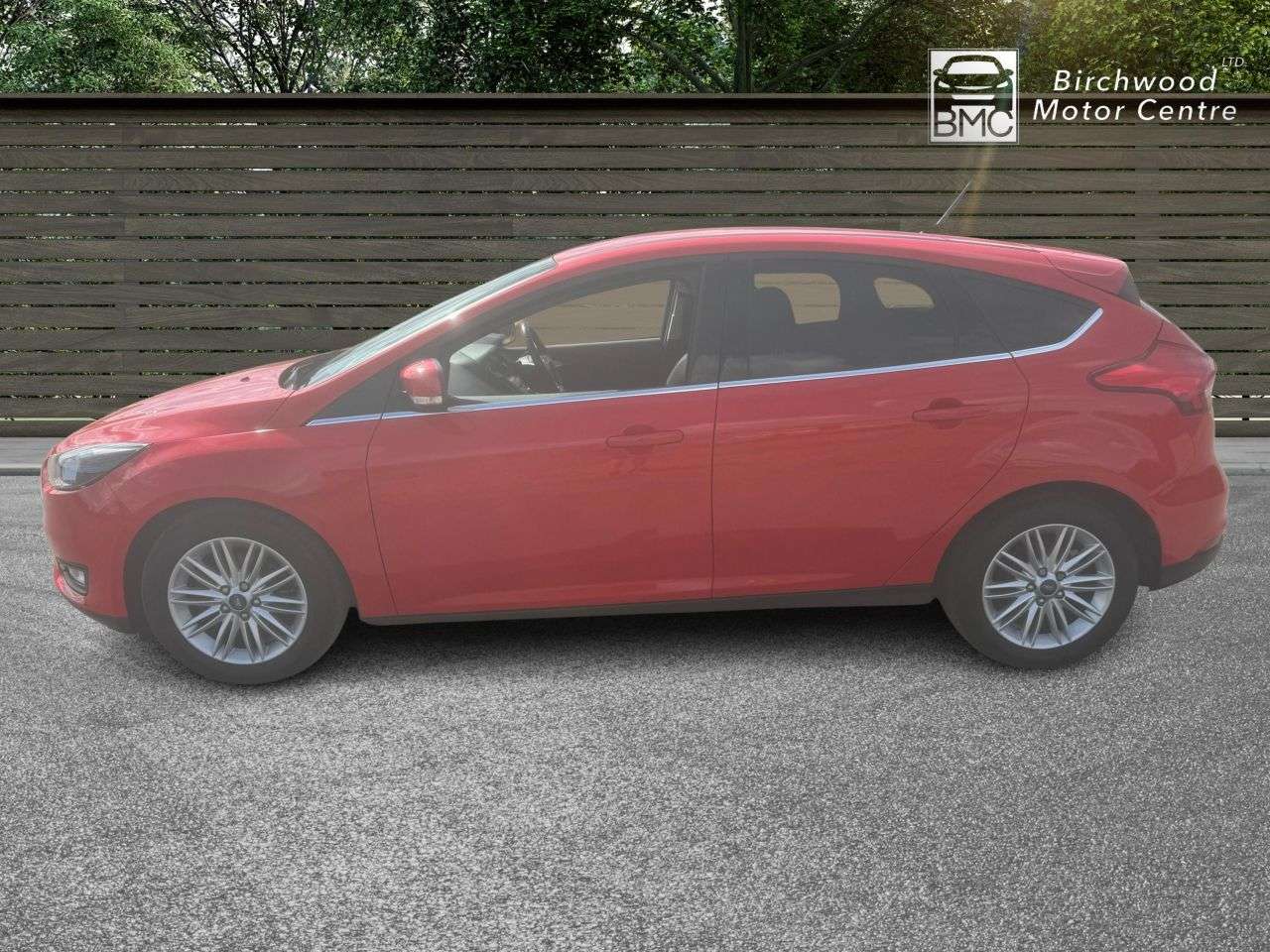 A 2018 FORD FOCUS 1.0T EcoBoost Zetec Edition Hatchback 5dr Petrol Auto Euro 6 (s/s) (125 ps) A 2018 FORD FOCUS 1.0T EcoBoost Zetec Edition Hatchback 5dr Petrol Auto Euro 6 (s/s) (125 ps)