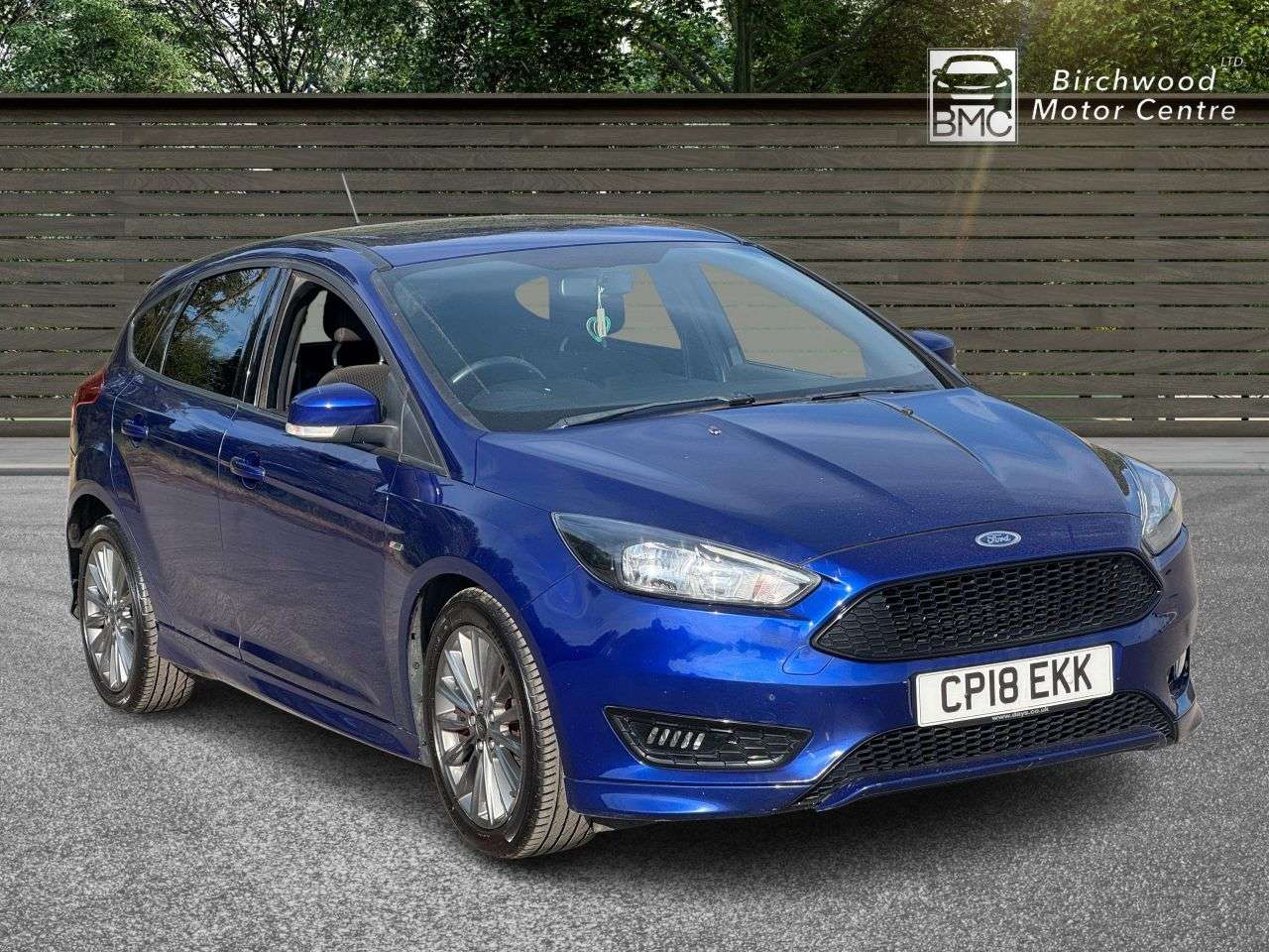 A 2018 FORD FOCUS 1.0T EcoBoost ST-Line Hatchback 5dr Petrol Manual Euro 6 (s/s) (140 ps) A 2018 FORD FOCUS 1.0T EcoBoost ST-Line Hatchback 5dr Petrol Manual Euro 6 (s/s) (140 ps)