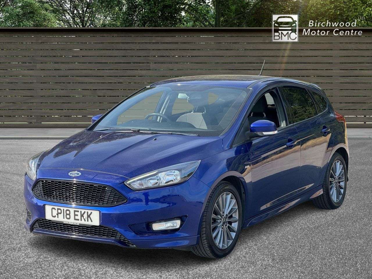 A 2018 FORD FOCUS 1.0T EcoBoost ST-Line Hatchback 5dr Petrol Manual Euro 6 (s/s) (140 ps) A 2018 FORD FOCUS 1.0T EcoBoost ST-Line Hatchback 5dr Petrol Manual Euro 6 (s/s) (140 ps)