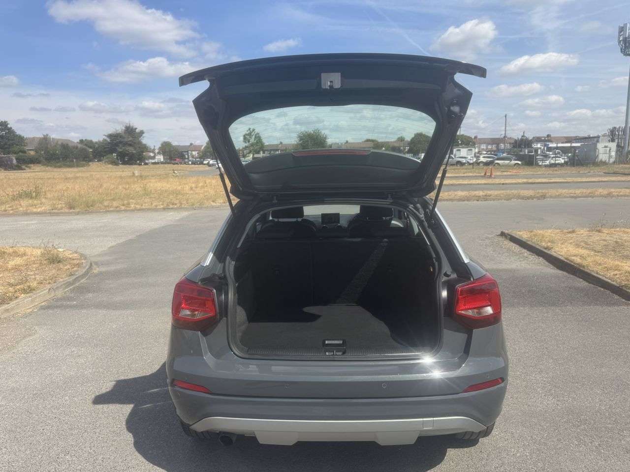 2018 AUDI Q2 2018 AUDI Q2