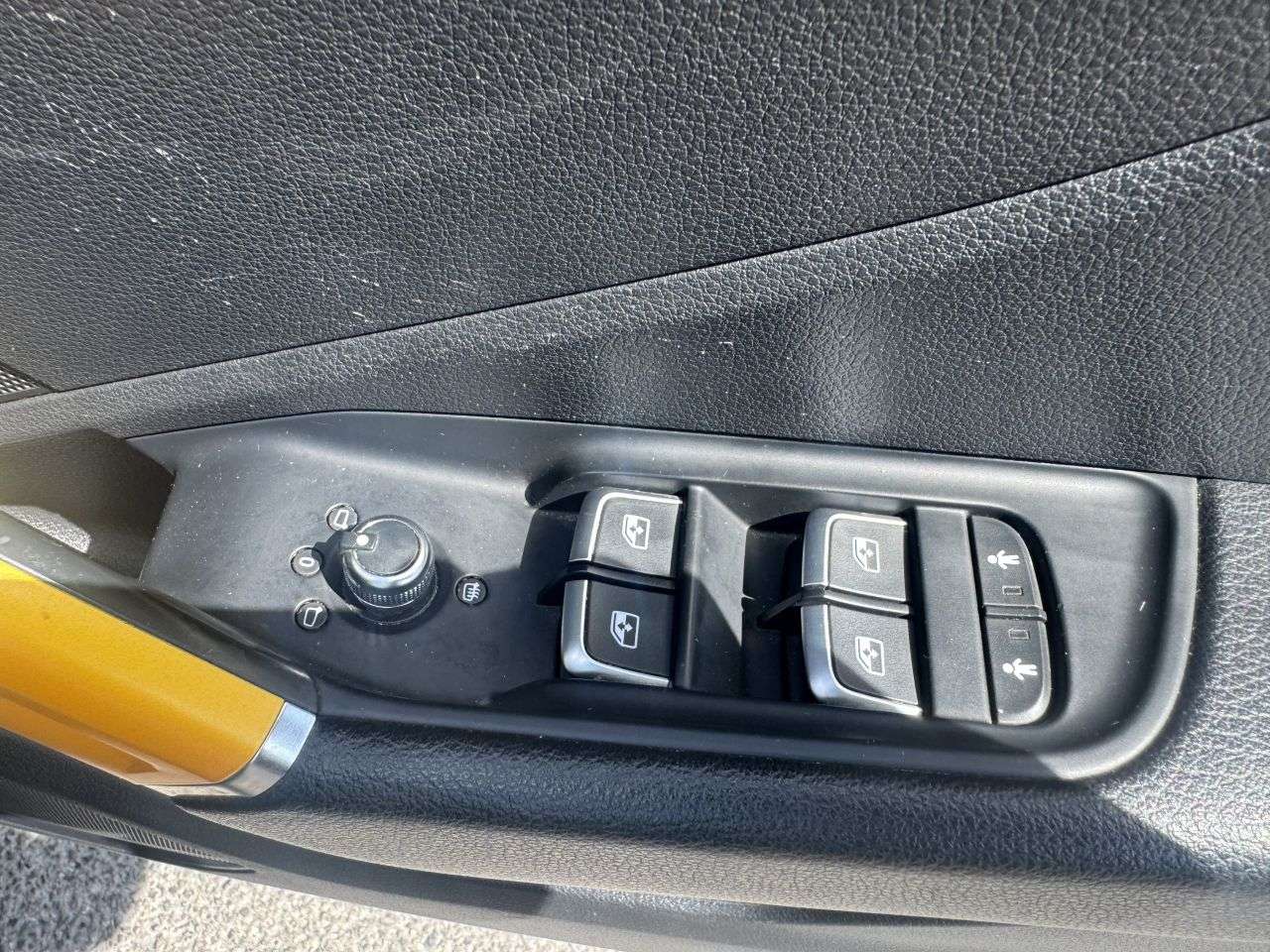 2018 AUDI Q2 2018 AUDI Q2