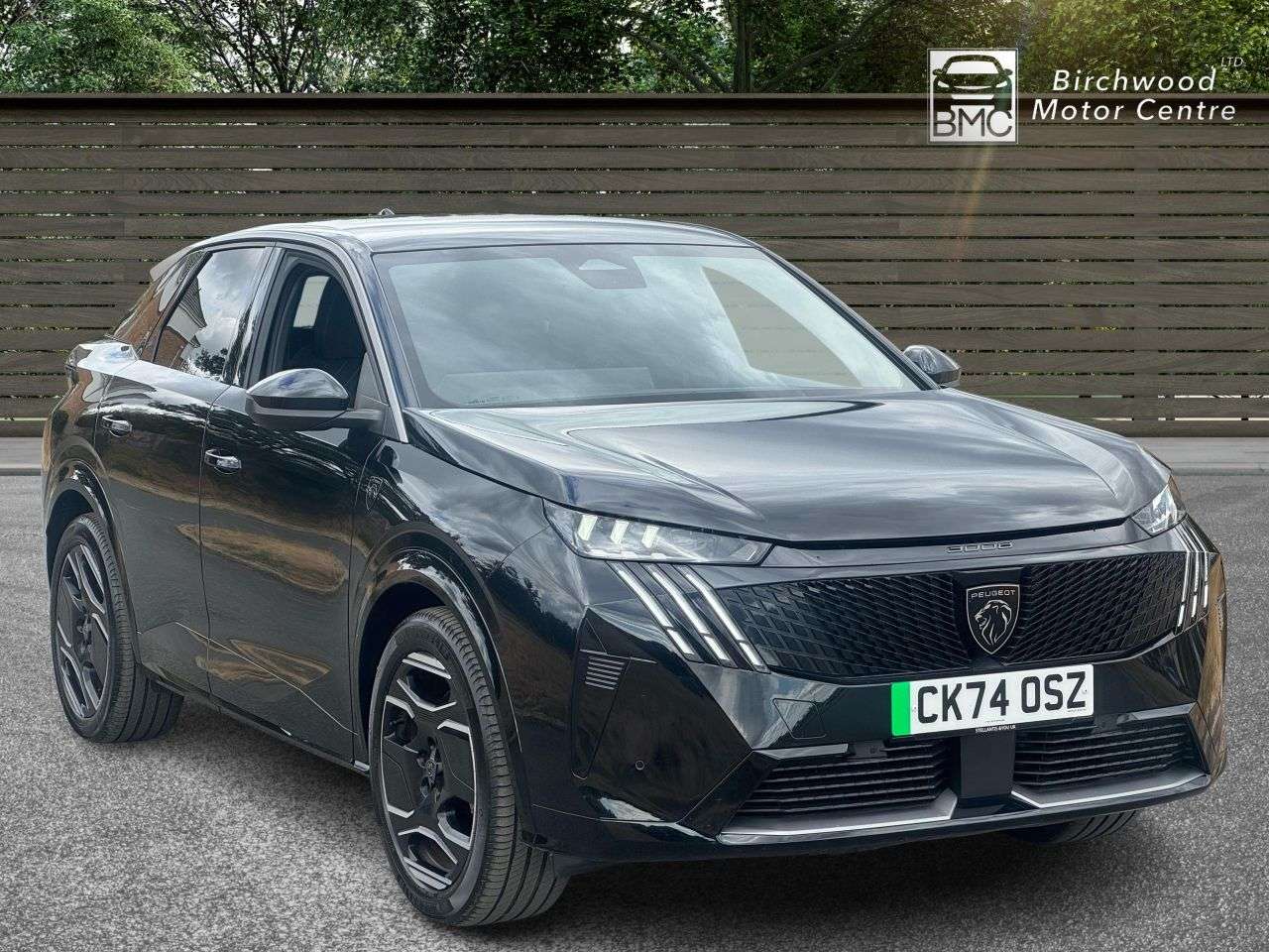 A 2024 PEUGEOT E-3008 73kWh GT SUV 5dr Electric Auto (210 ps) FULL SERVICE HISTORY A 2024 PEUGEOT E-3008 73kWh GT SUV 5dr Electric Auto (210 ps) FULL SERVICE HISTORY